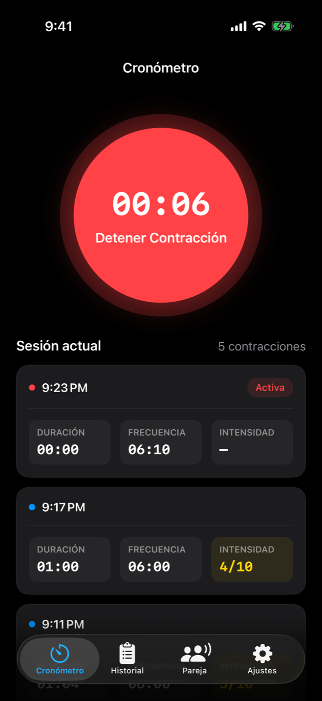 Between Contractions en iOS con un temporizador activo, tarjetas de la sesión actual y la barra flotante de Apple